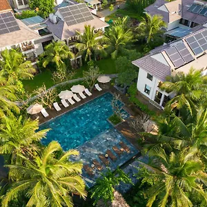 4* Resort Eco &